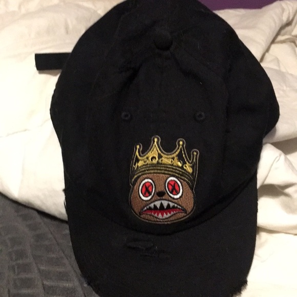 Hat - Picture 1 of 2